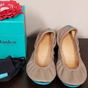 Tieks